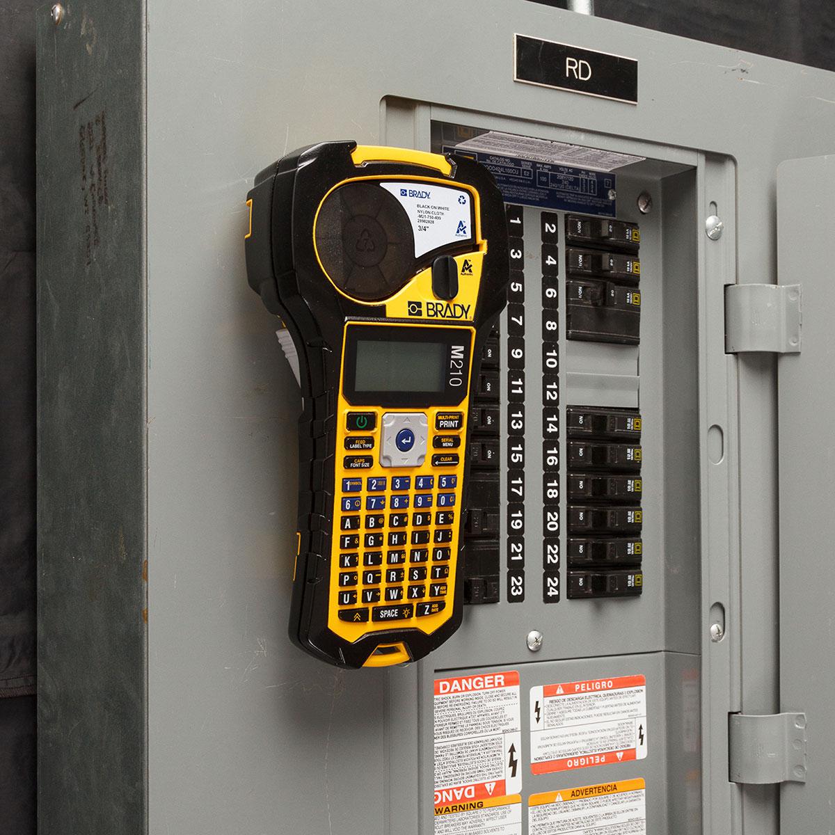 M21-MAGNET BRADY M210 / M211 MAGNET