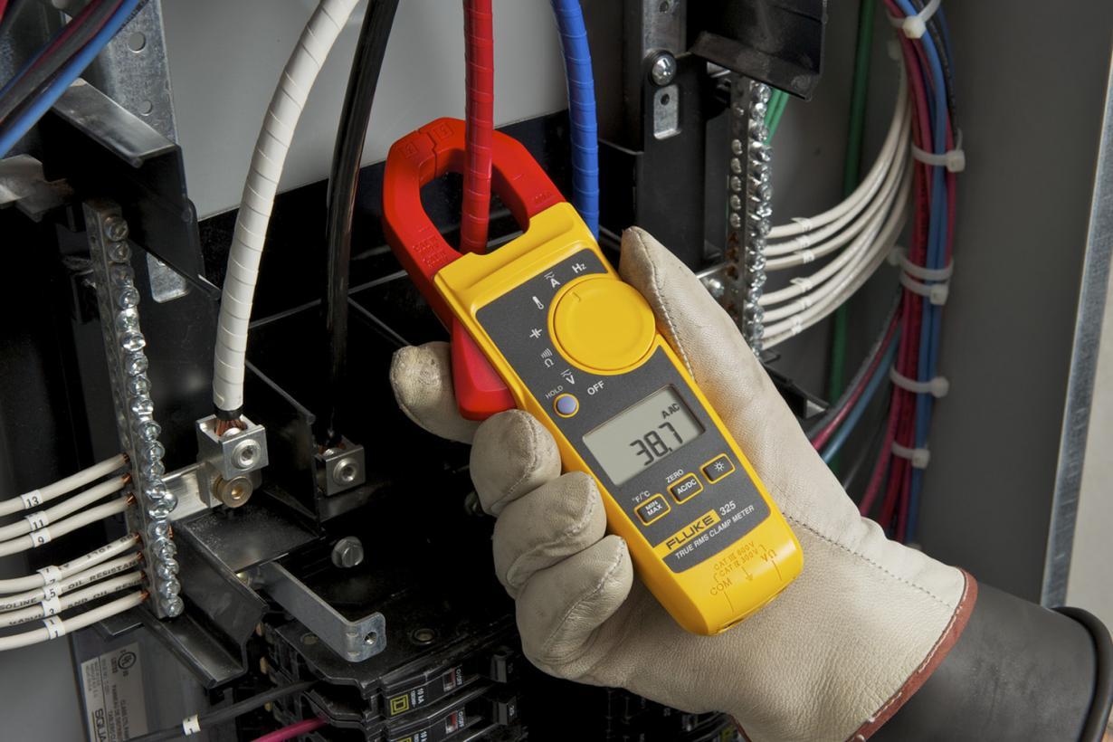 FLUKE-325 FLUKE 400A AC/DC TRUE RMS CLAMP METER W/TEMP 5065866