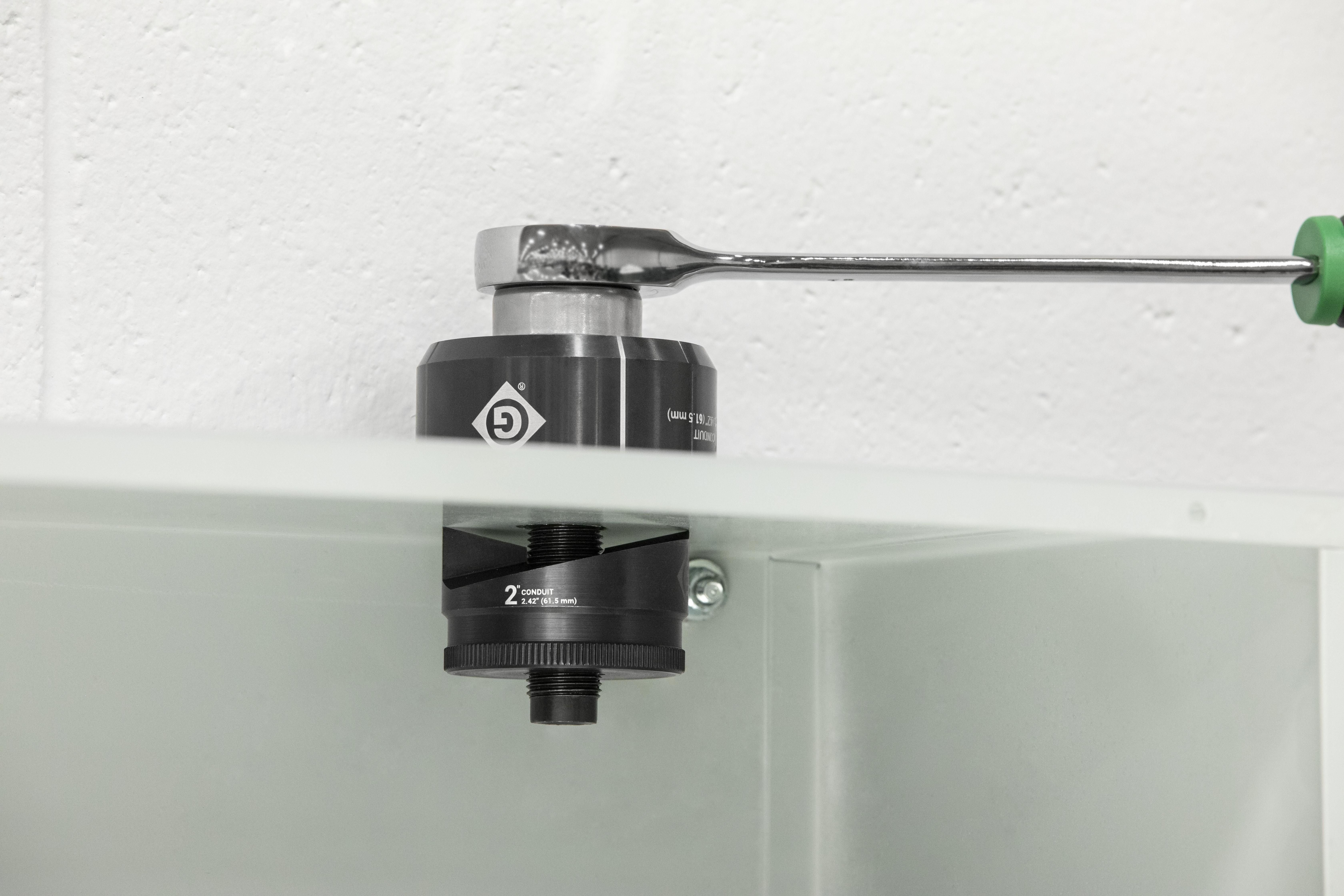 K2BB-1 GREENLEE KO SET, SB, 1" COND