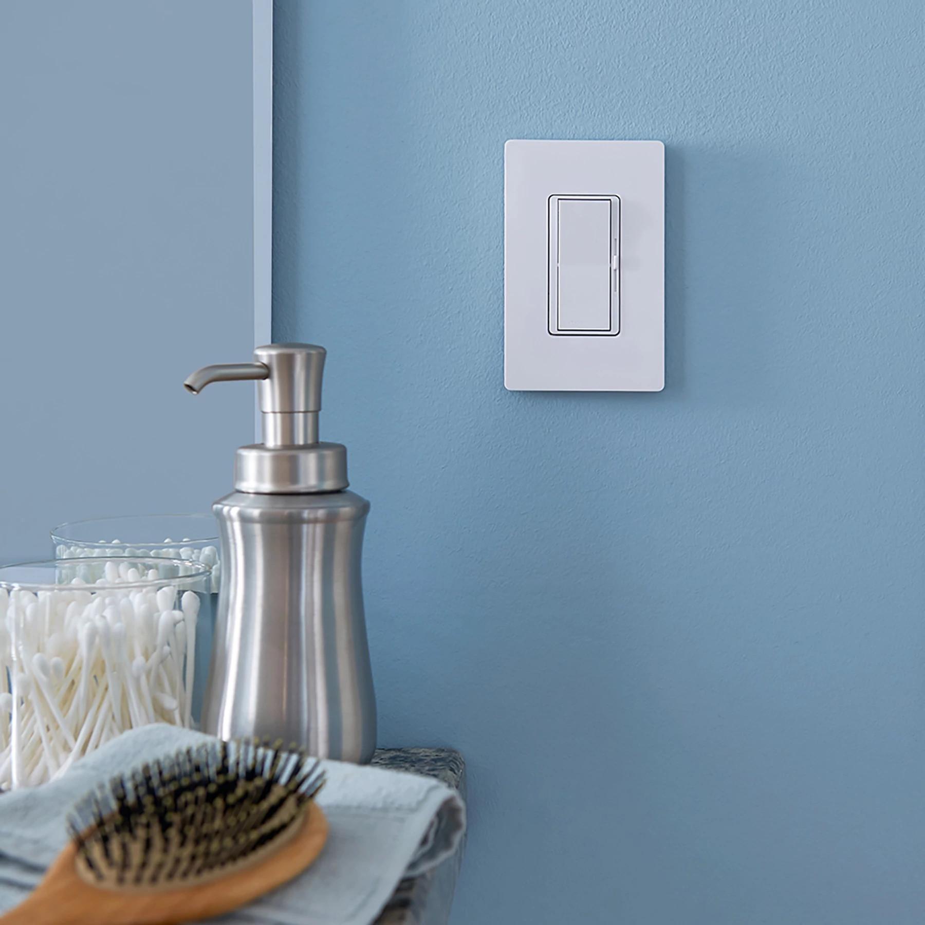 SC-1-BW LUTRON SATIN WALLPLATE BW