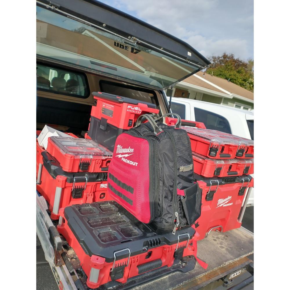 48-22-8424 MILWAUKE TOOL BOX