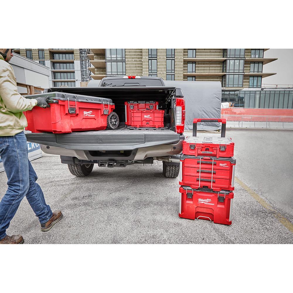 48-22-8443 MILWAUKE TOOL BOX