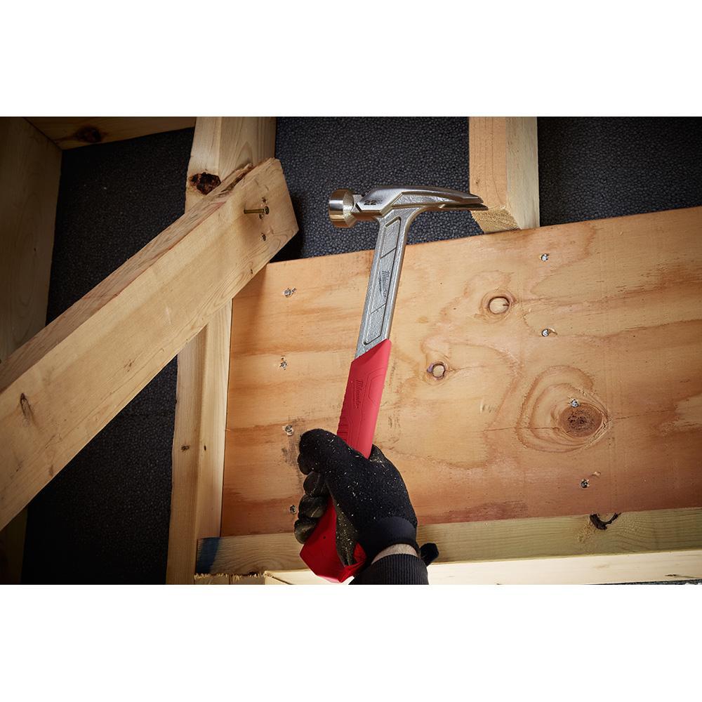 48-22-9022 MILWAUKE 22OZ MILLED FACE FRAMING HAMMER