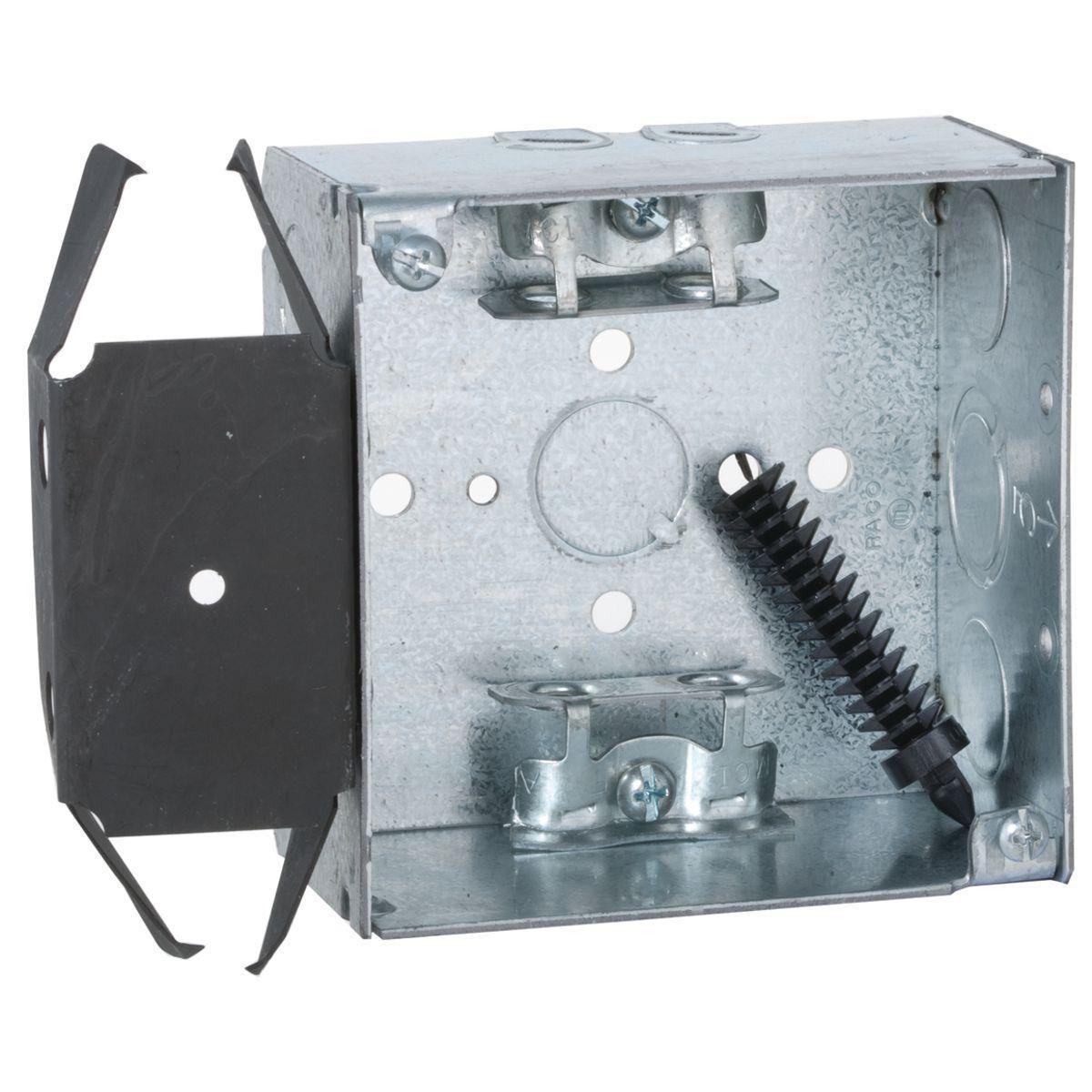 243 RAC CLBOX 4SQ X BOX-LOC BRKT