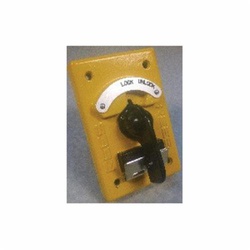 04910-125 REES SELECTOR SWITCH,REES,ROTARY CNT,2 STEPS,4 POLES,0 TO +55 DEG C OPERATING,YEL 64867110126