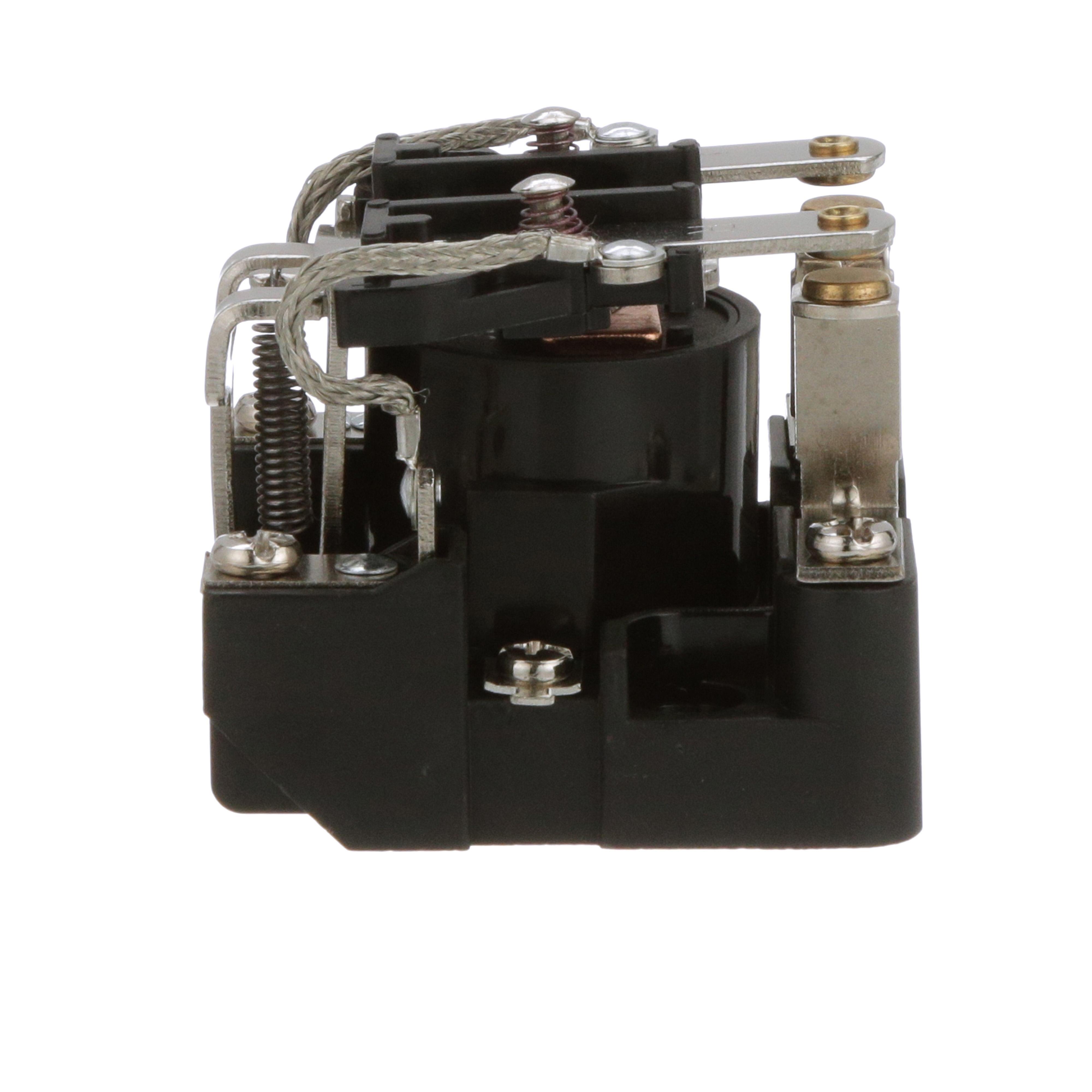 8501CO7V04 SQD RELAY 600VAC 5AMP