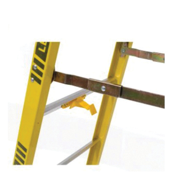 L6206 WERNER 6' FIBERGLASS LEANING LADDER, TYPE IA