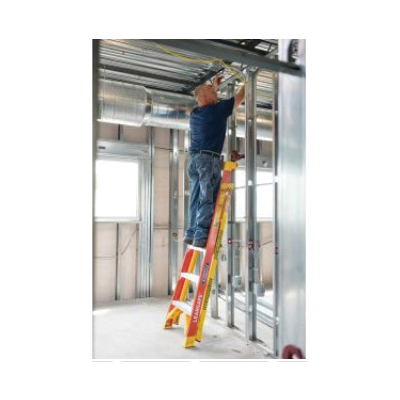 L6206 WERNER 6' FIBERGLASS LEANING LADDER, TYPE IA