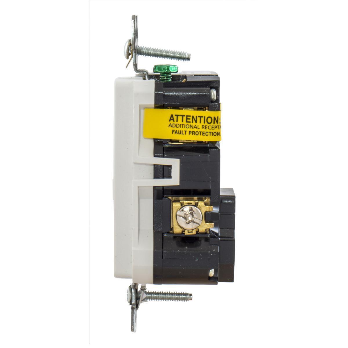 AFGF15TRW HUBBELL 15A COMB AF/GF REC WHITE