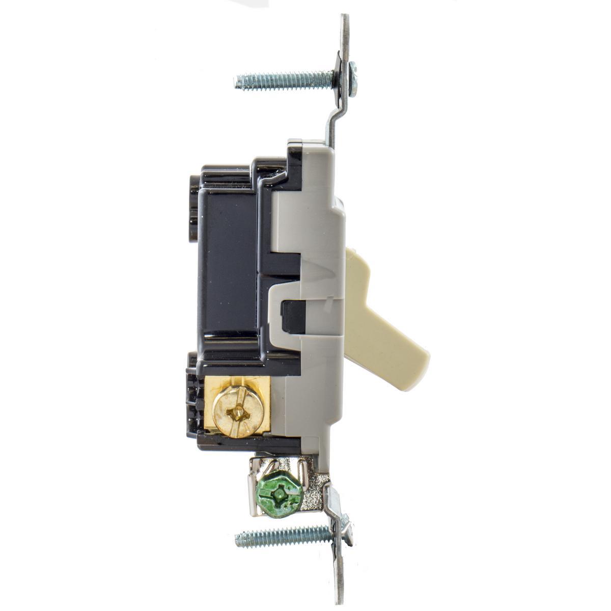 CSB320I HUB 3-WAY TOGGLE SPEC GRADE 20A 120/277 IVORY..