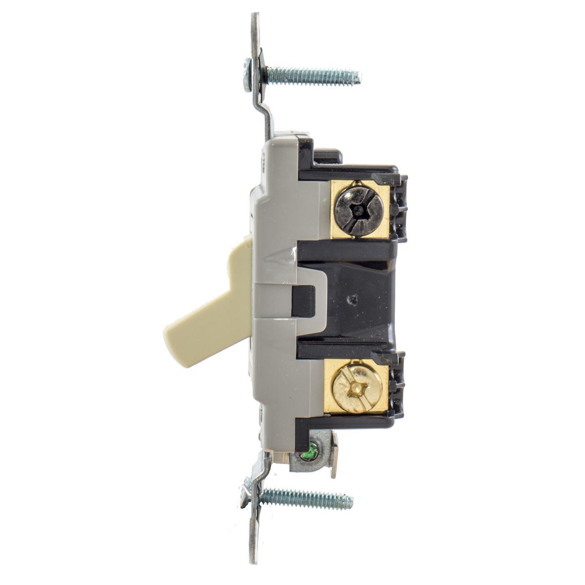 CSB320I HUB 3-WAY TOGGLE SPEC GRADE 20A 120/277 IVORY..