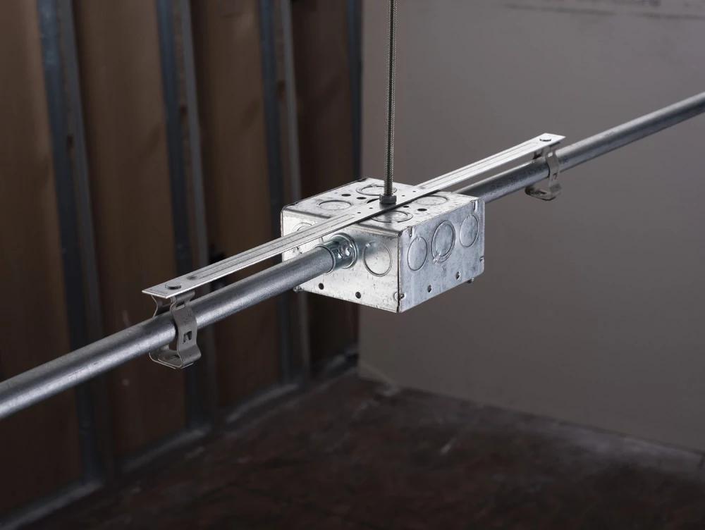 16MB18A CDY SUPPORTBOX1CONDUIT PLAIN HOLE HANGER 25/CASE..