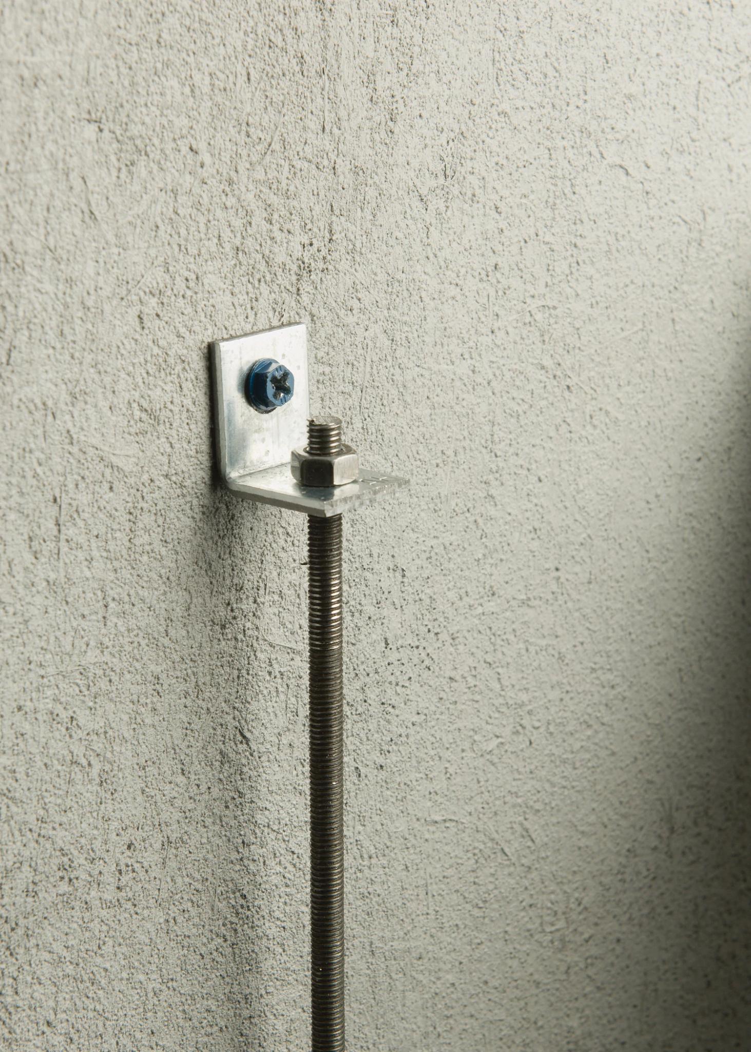 AB CADDY 90DEG ANGLE BRACKET w/ 1/4 HOLE..