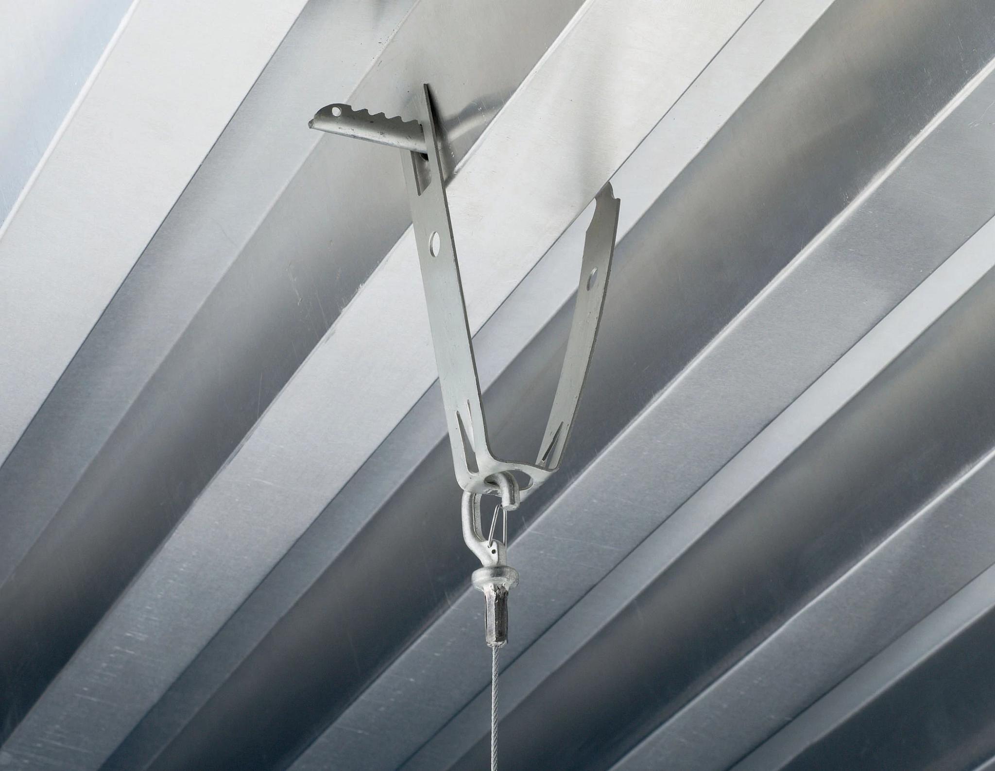 TDH CADDY HANGERDECKW/ 3/8 HOLE..