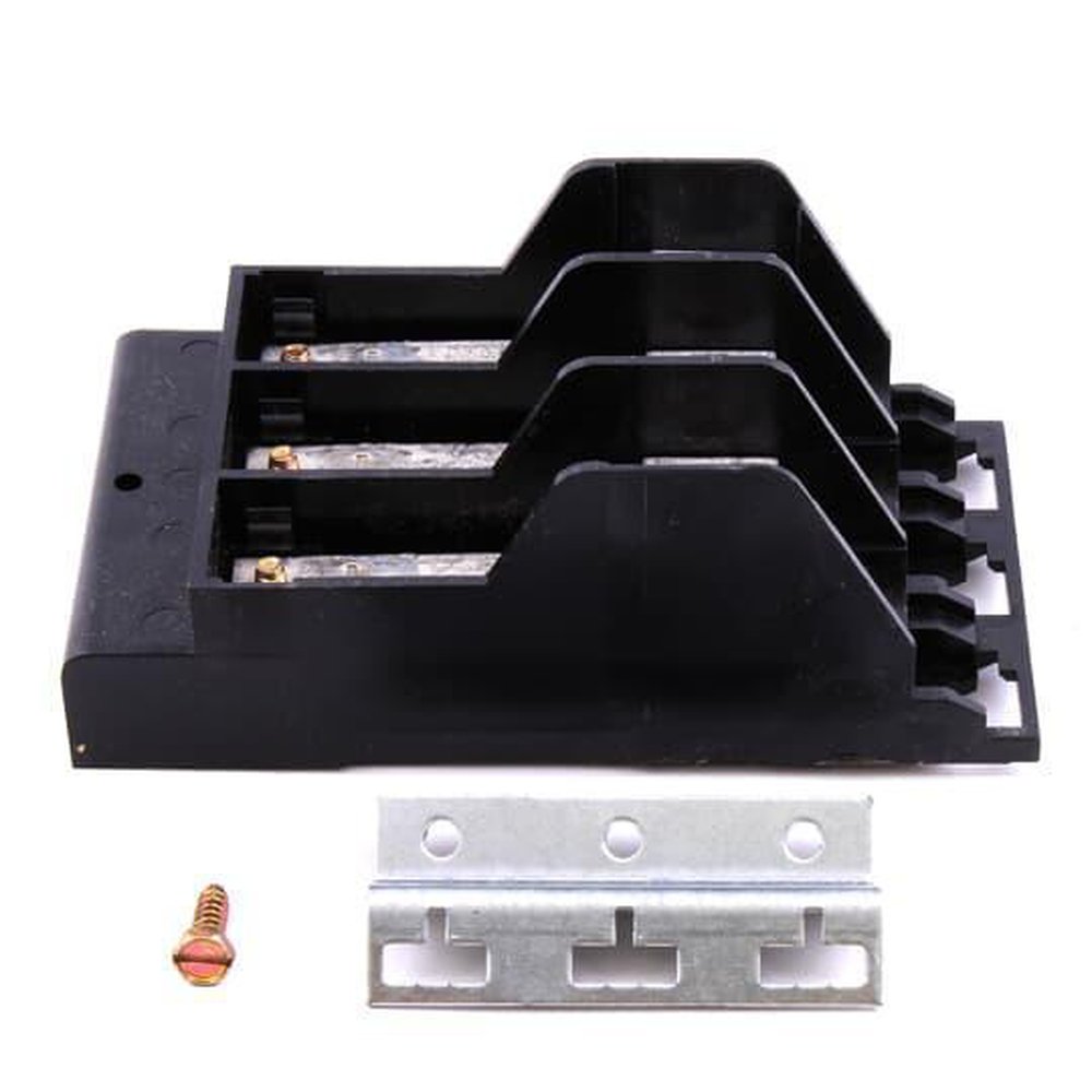 THLK3225 GE 225A 3 POLE PLUG IN