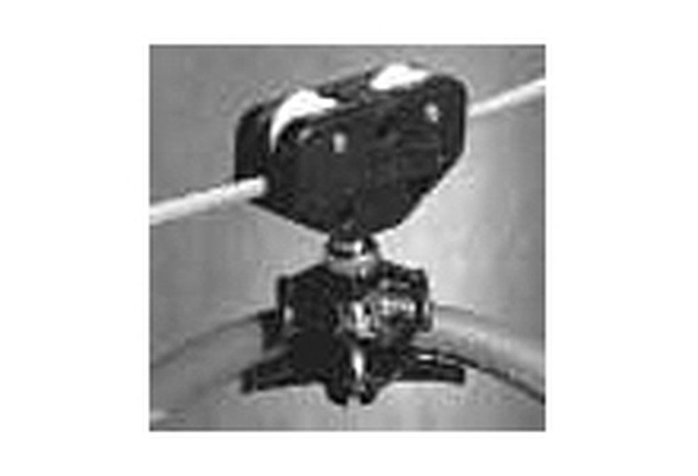 512002025 WOODHEAD FESTOON SYSTEM