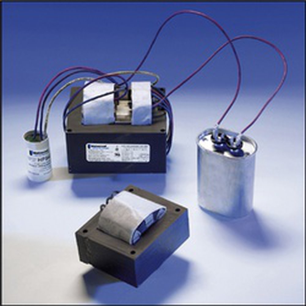 P75015B001C UNIVER 1-750W PS AUTO