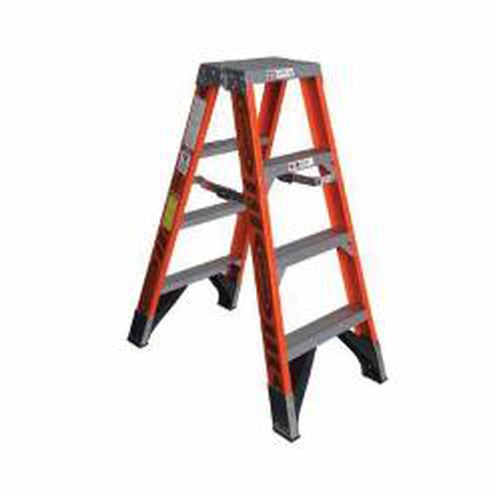 T7404 WERNER FIBERGLASS TWIN