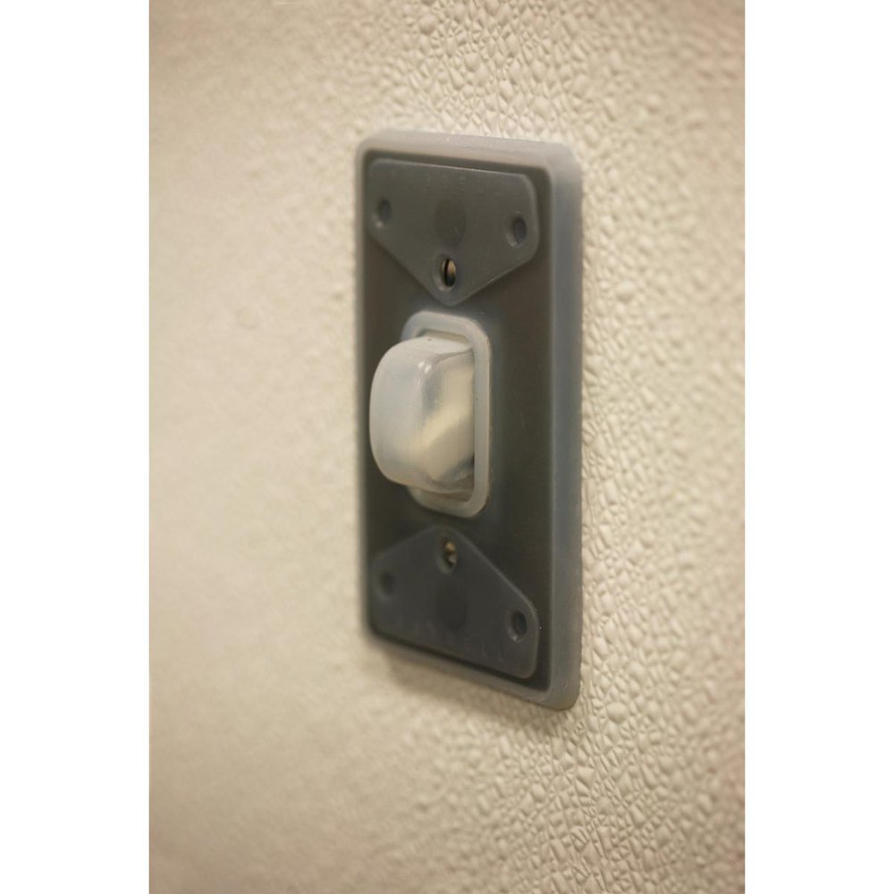 HBL1795 HUB CLEAR WP BUBBLE PLATE