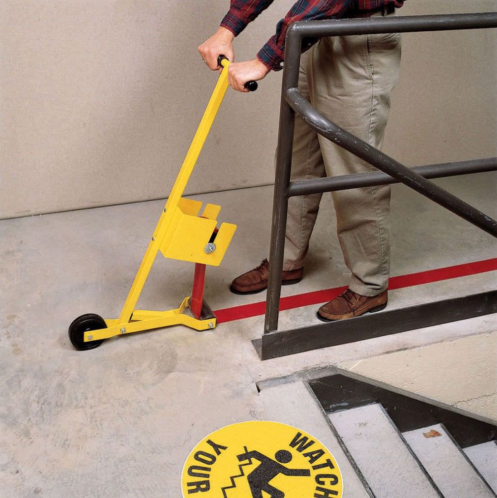 804314 BRADY AREA MARKING TAPE