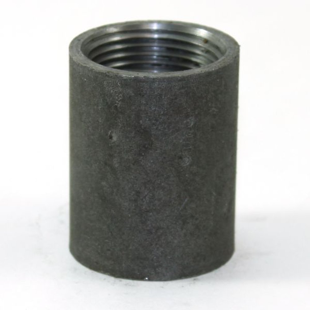 (D) 1/8 BLK STL PIPE COUP