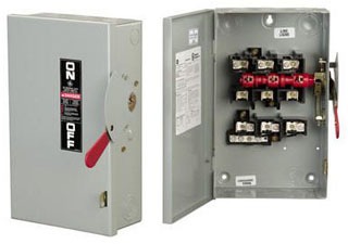General Electric Single Throw Safety Switch TG3225R | Warshauer